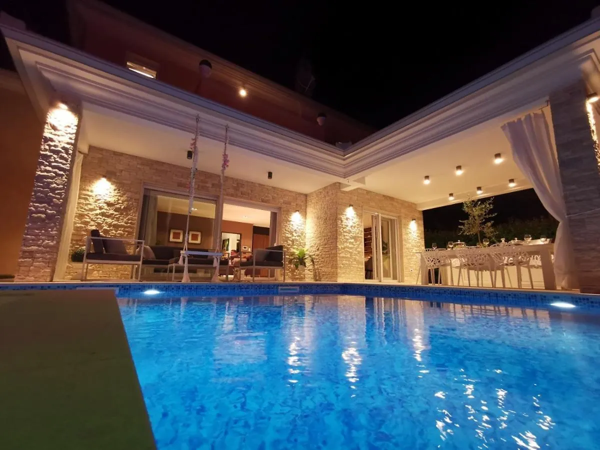 Villa Santo Babici